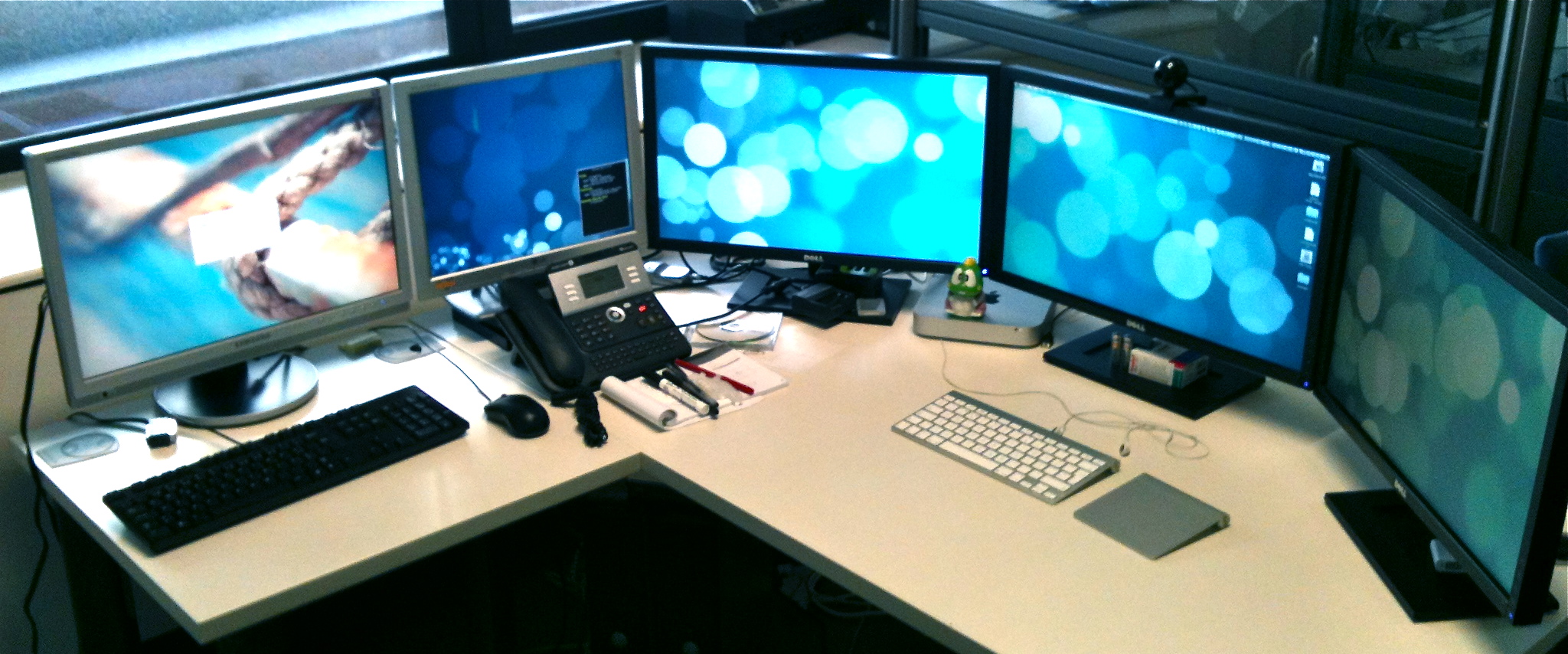 office desk setup